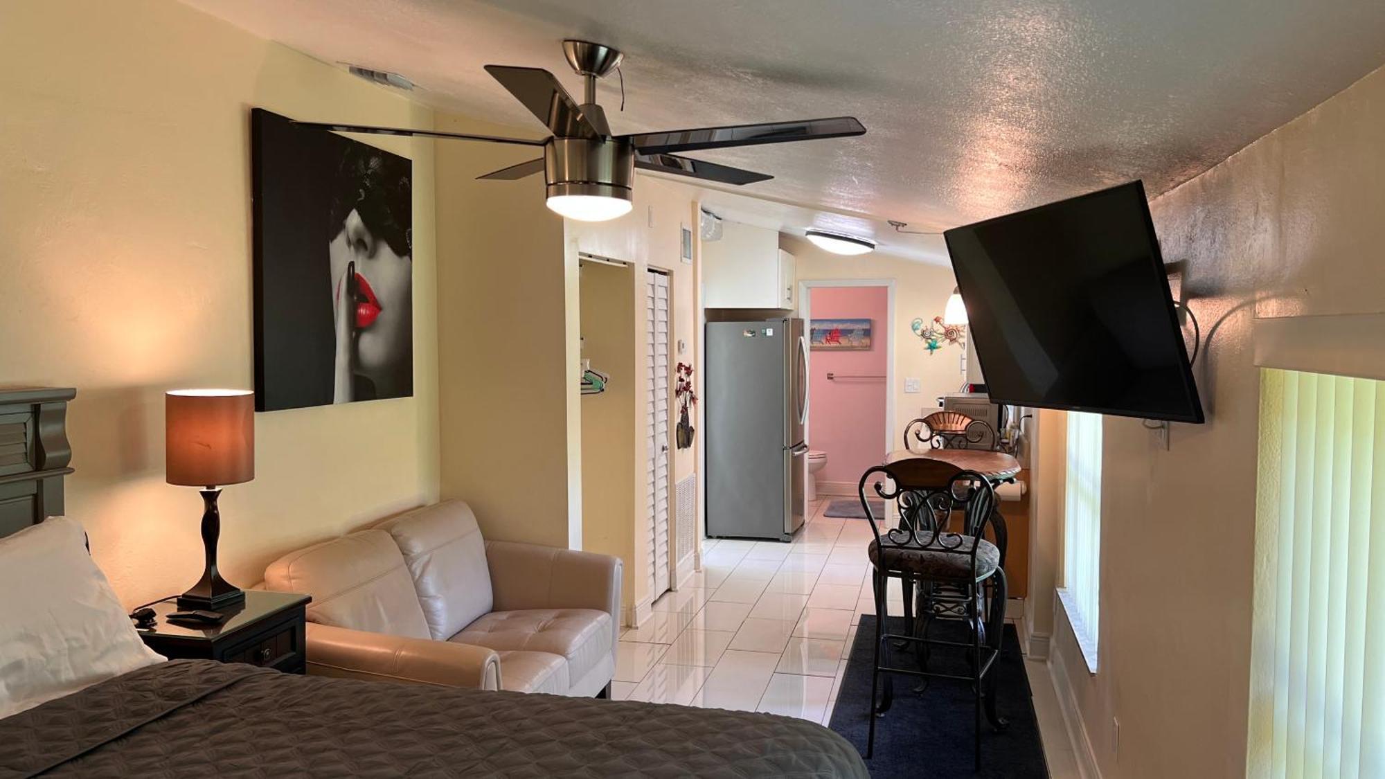 Billy'S Resort- Men Only - Solo Hombres Wilton Manors Ngoại thất bức ảnh