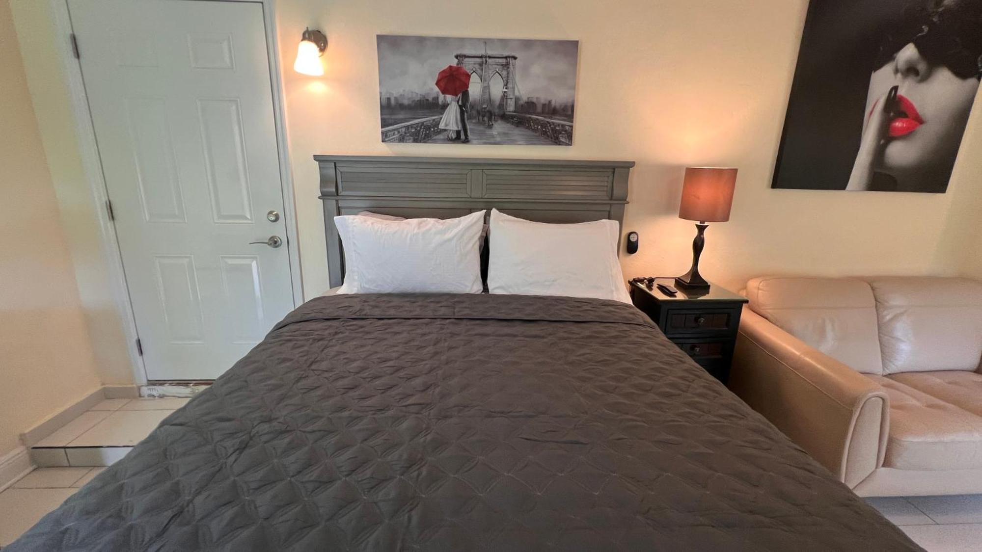 Billy'S Resort- Men Only - Solo Hombres Wilton Manors Ngoại thất bức ảnh